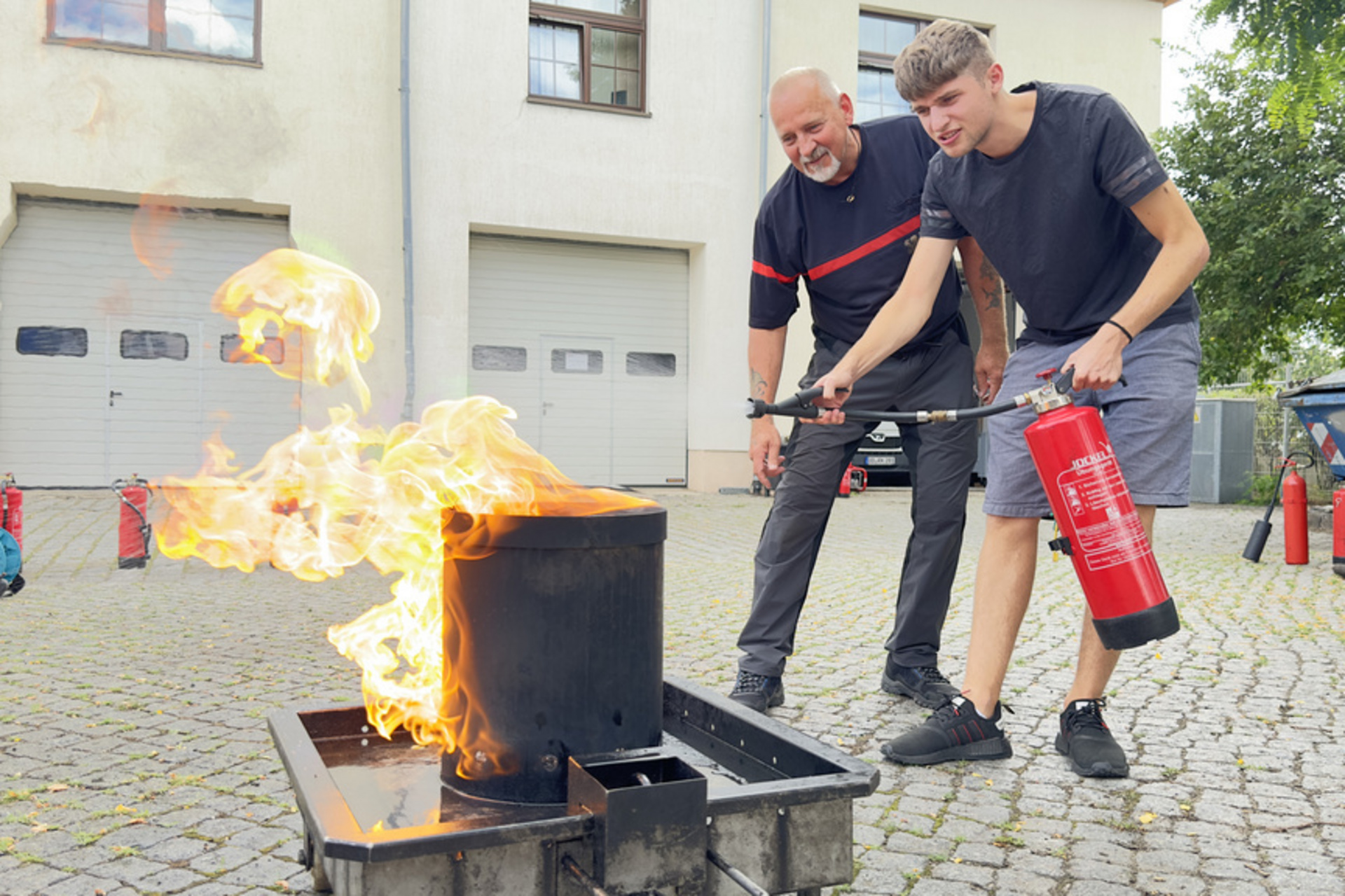 Löschübung für alle Mitarbeiter